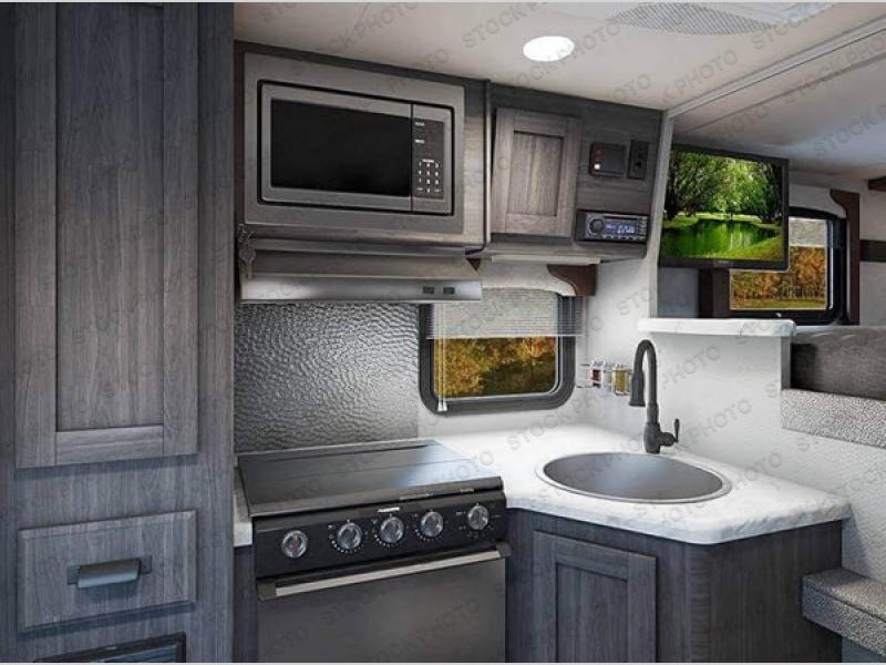 Used 2021 Lance 865 Truck Camper at Ketelsen RV Hiawatha, IA 16578