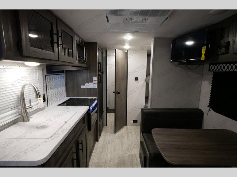Used 2021 Shasta RVs Shasta 18BH Travel Trailer at Arbutus RV & Marine