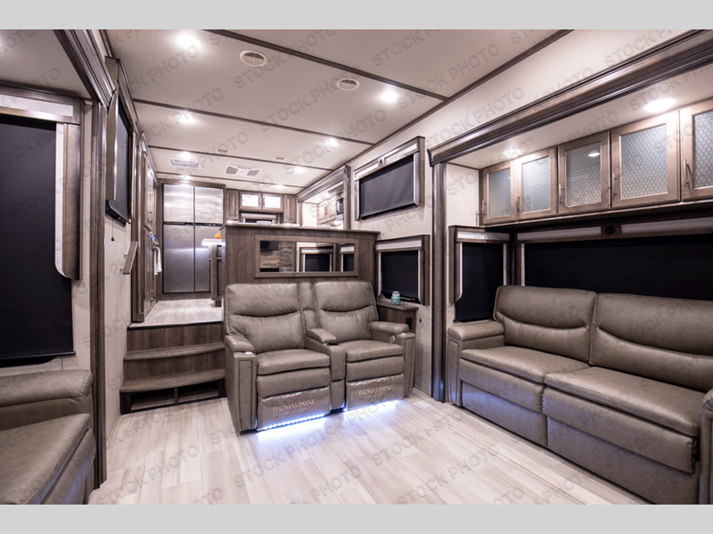 2022 Grand Design RV solitude 390rk