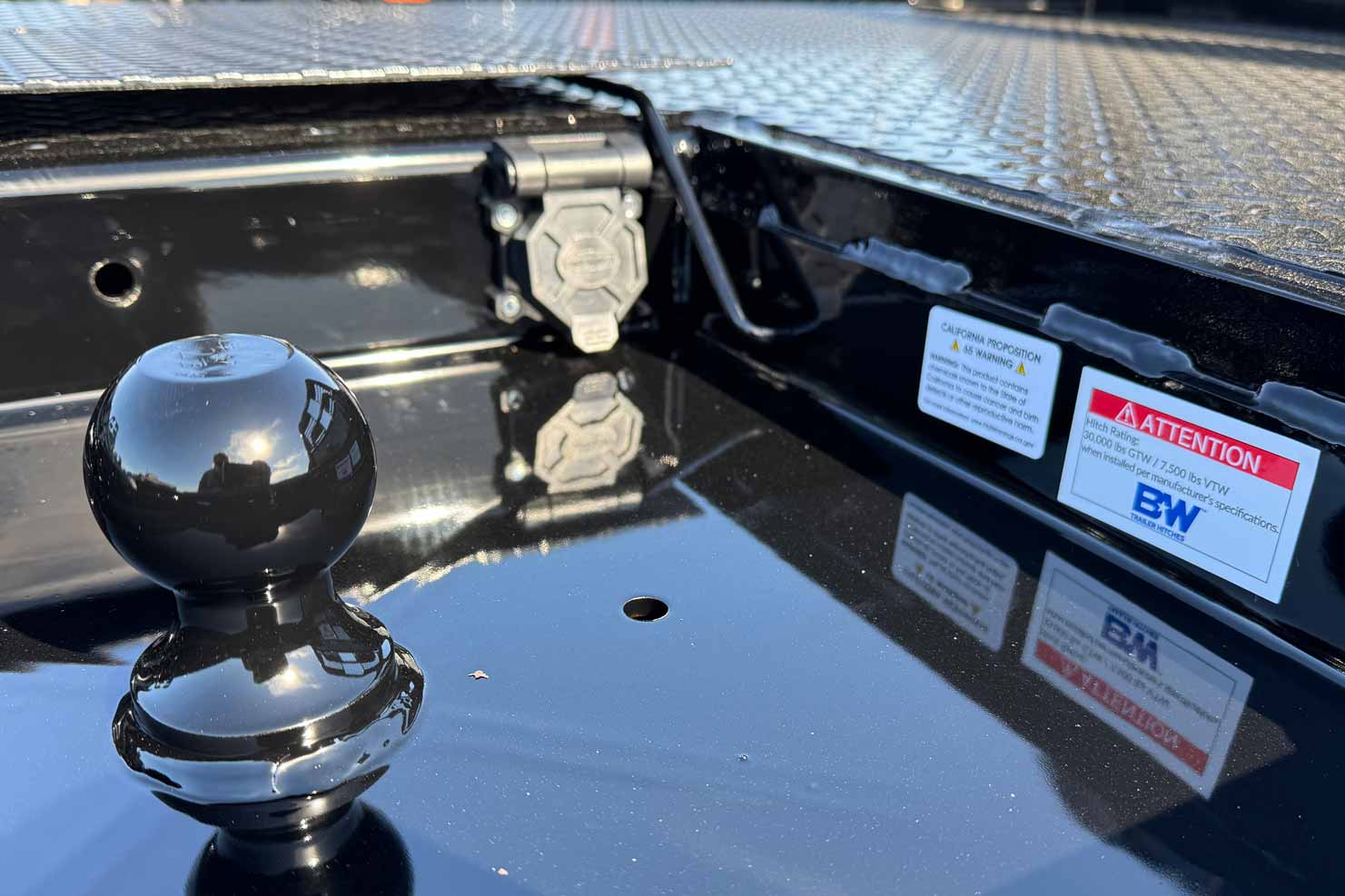 7-Way Trailer Plug in GN Box