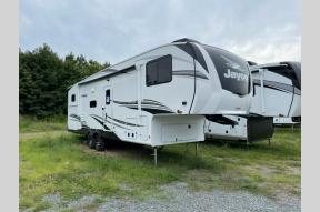 New 2023 Jayco Eagle HT 29.5BHOK Photo