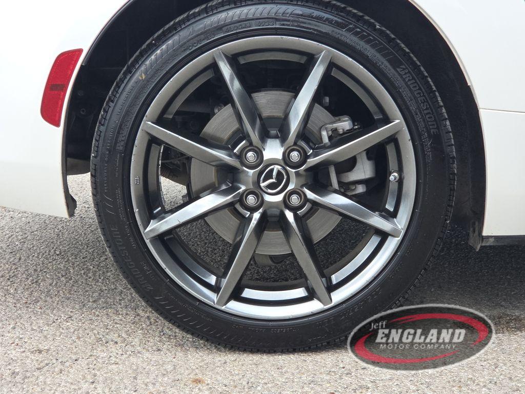 2019 Mazda MX-5 Miata Miata Grand Touring photo 9