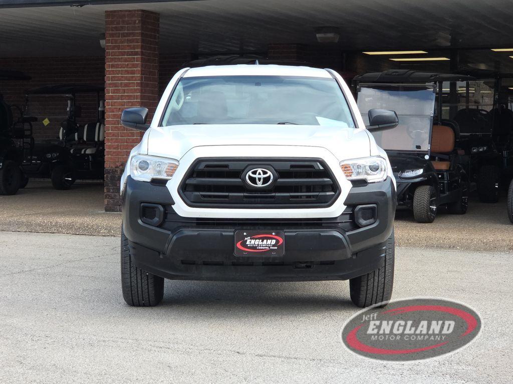 2017 Toyota Tacoma SR photo 2