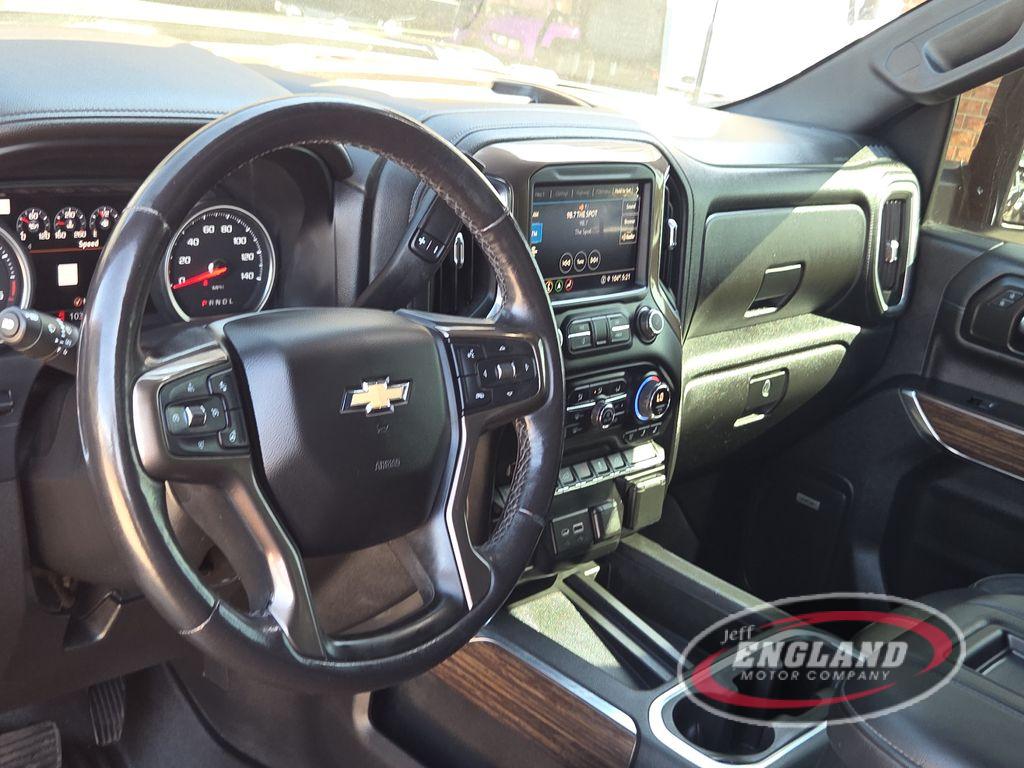 2021 Chevrolet Silverado 3500HD High Country photo 15
