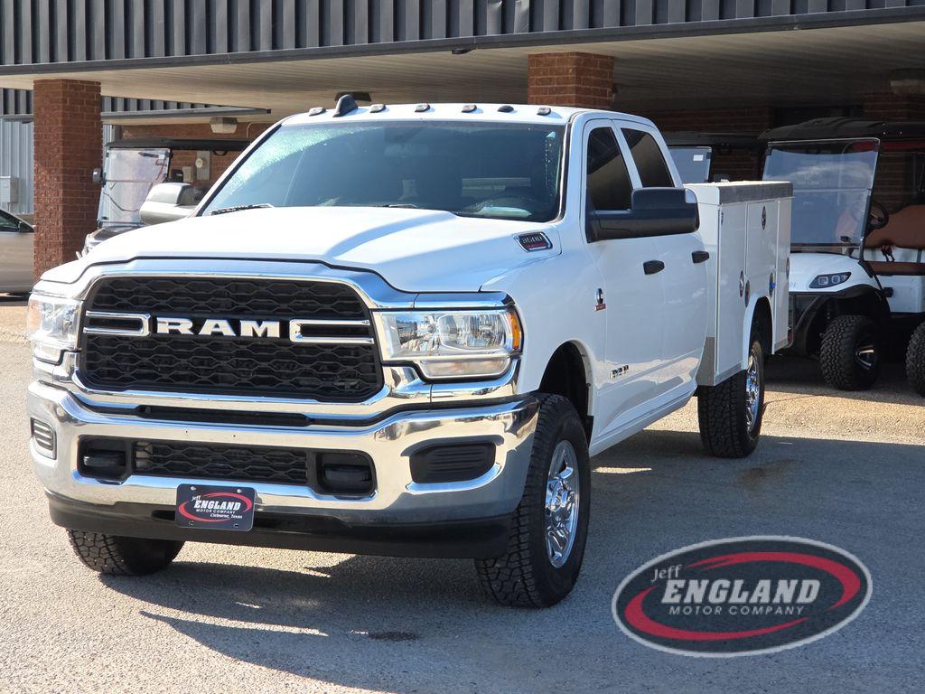 2022 Ram 3500 Tradesman photo 3