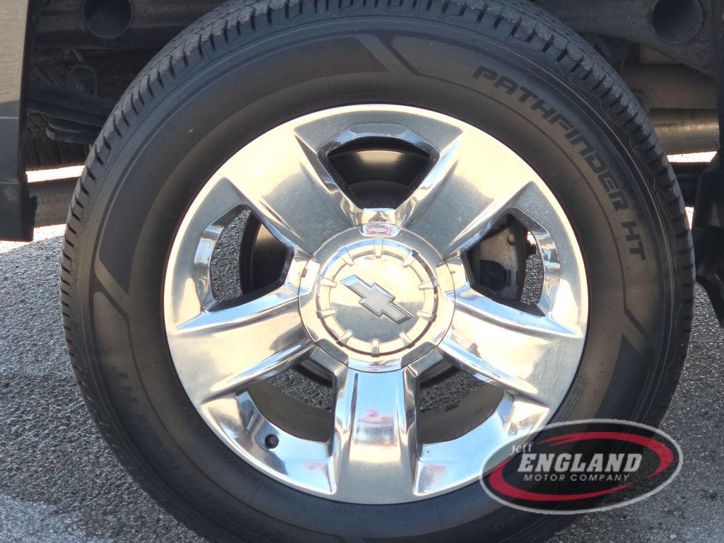 2018 Chevrolet Silverado LT photo 9