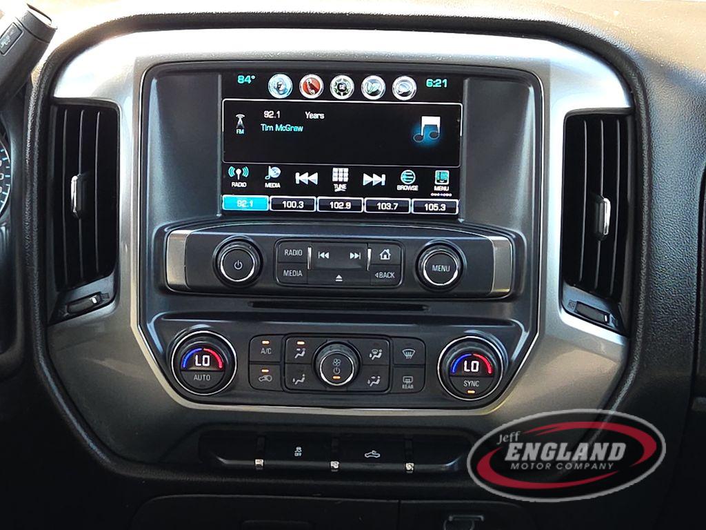 2018 Chevrolet Silverado LT photo 13