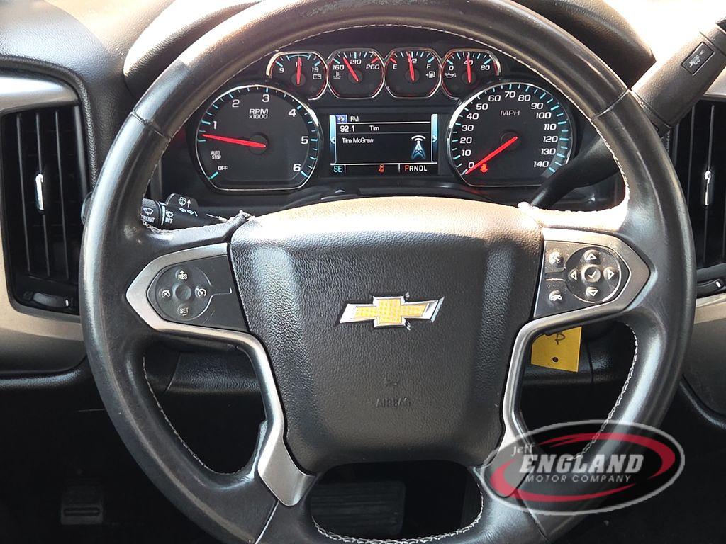 2018 Chevrolet Silverado LT photo 15