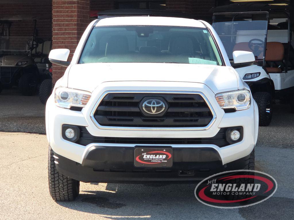 2019 Toyota Tacoma SR5 photo 2