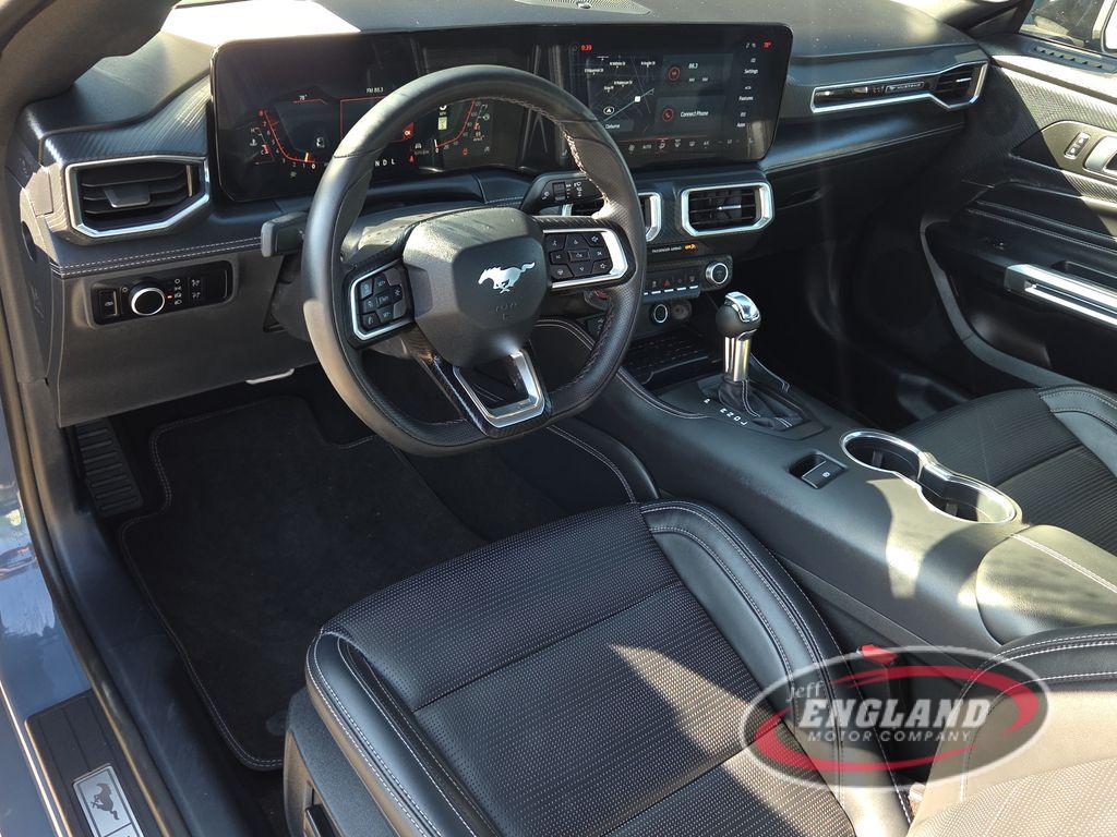 2024 Ford Mustang EcoBoost Premium photo 8