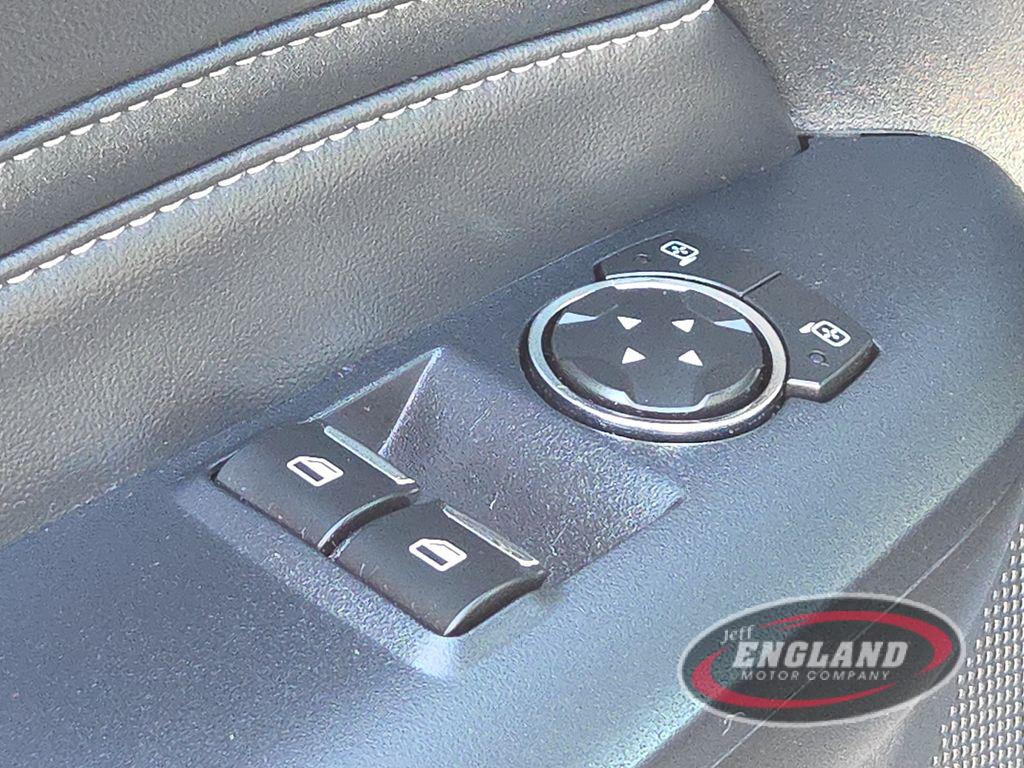 2024 Ford Mustang EcoBoost Premium photo 10
