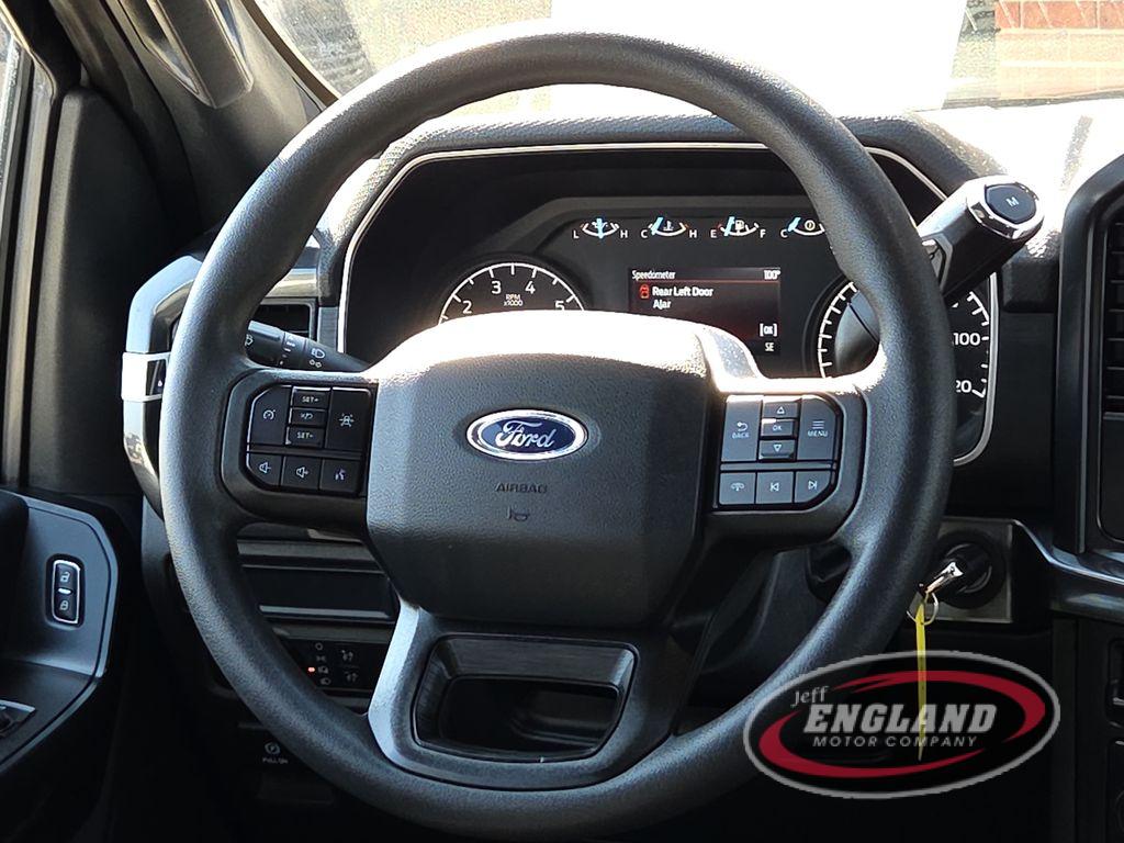 2021 Ford F-150 XL photo 12