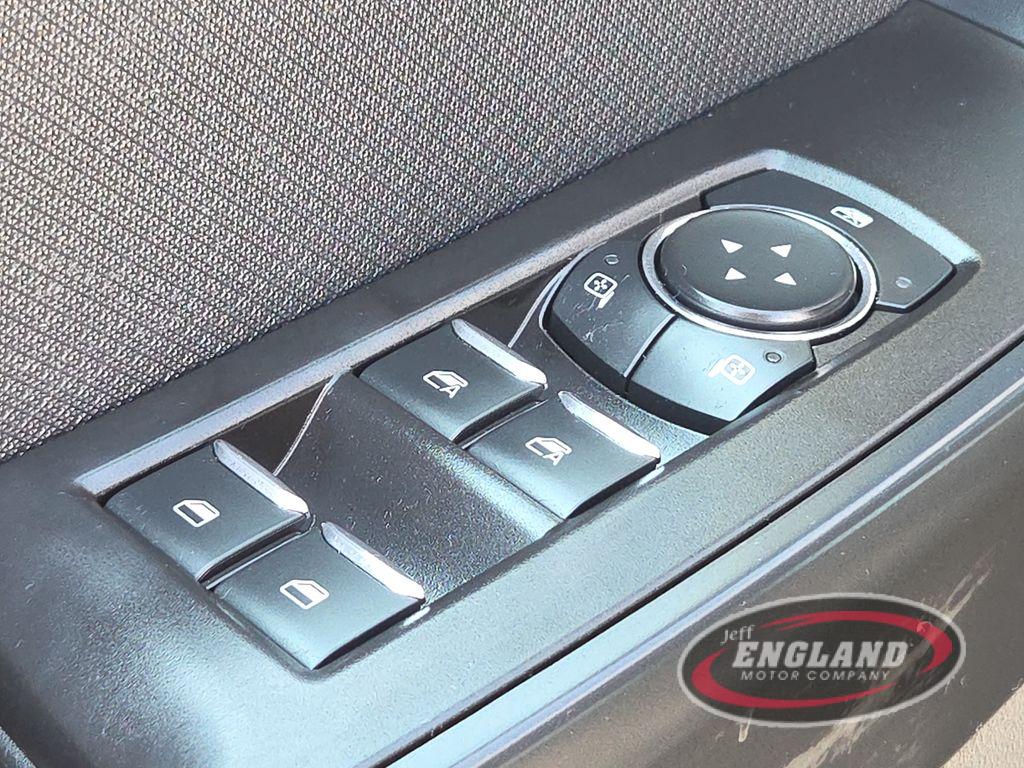 2021 Ford F-150 XL photo 17