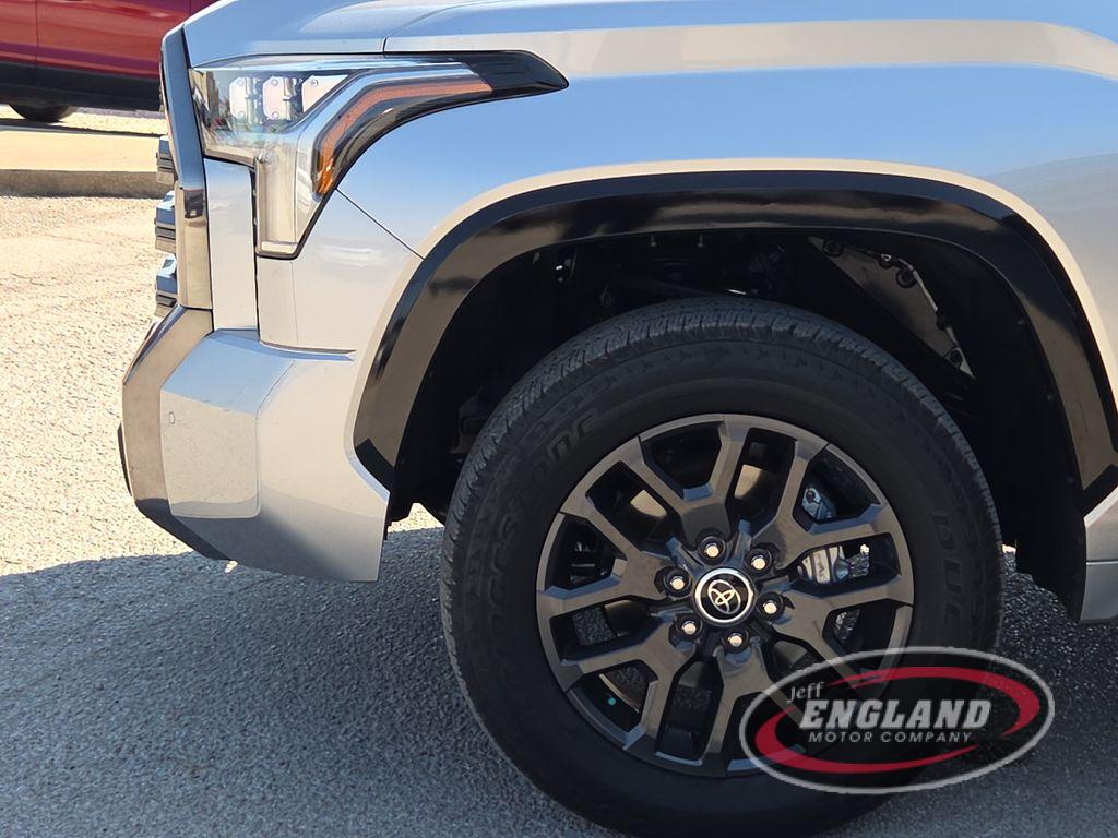 2023 Toyota Tundra Platinum photo 5