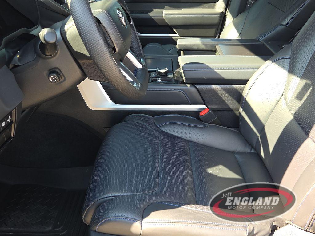 2023 Toyota Tundra Platinum photo 16