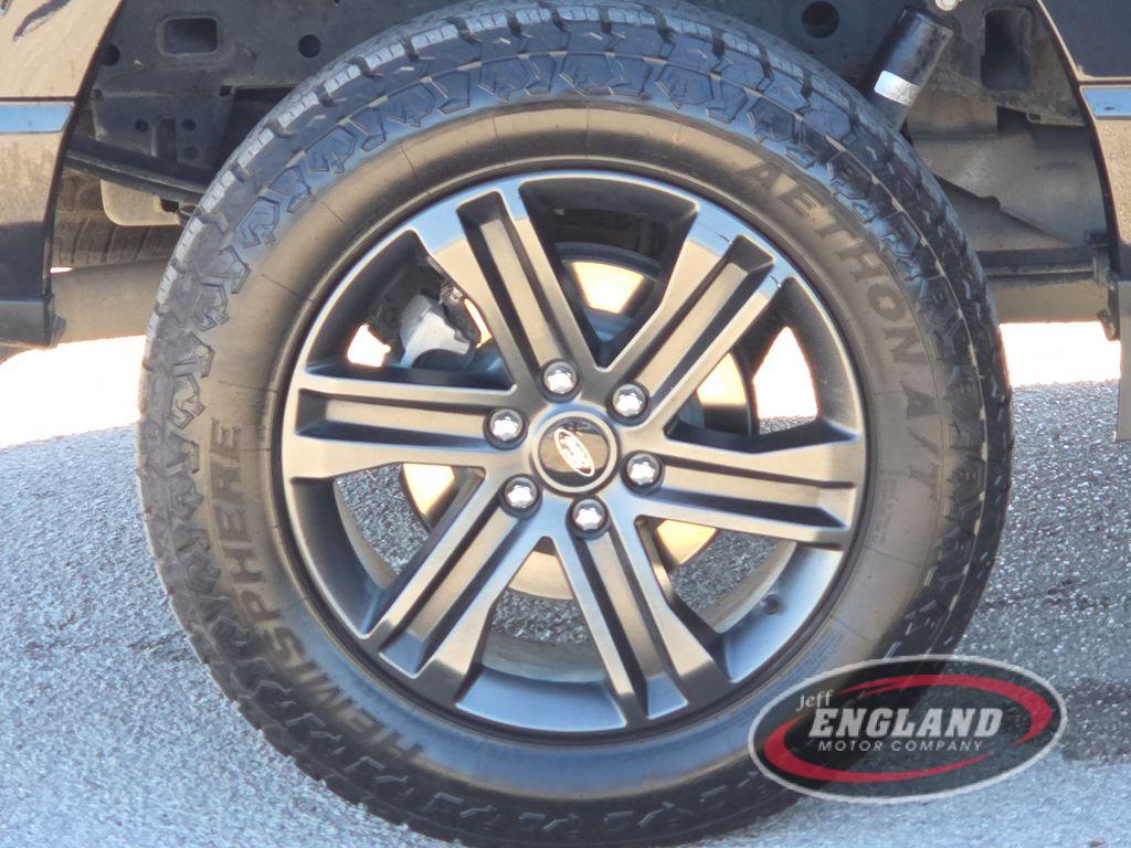 2021 Ford F-150 XLT photo 9