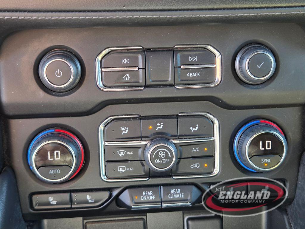 2022 Chevrolet Tahoe Z71 photo 18