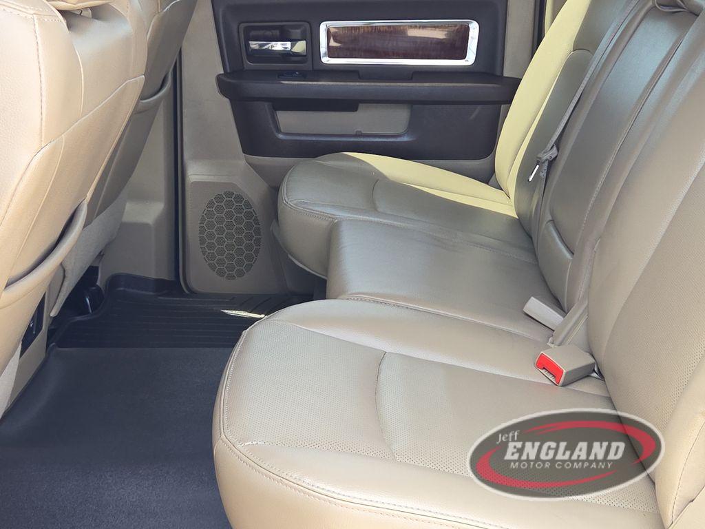 2011 Ram 2500 Laramie photo 15