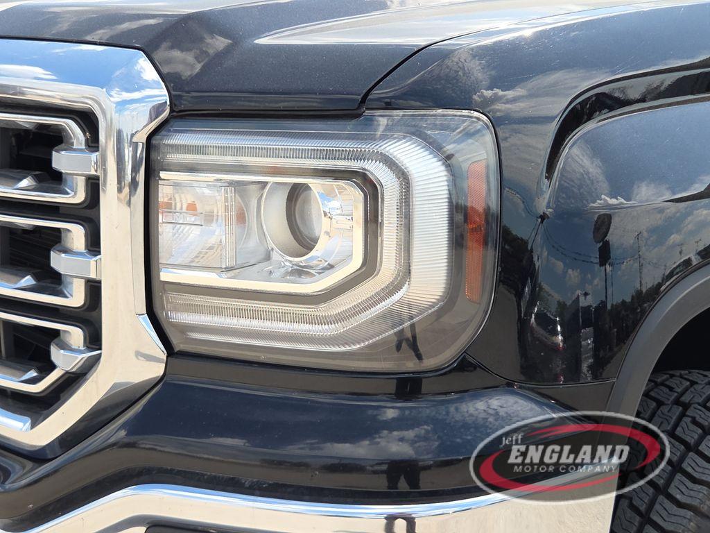 2017 Gmc Sierra SLT photo 4