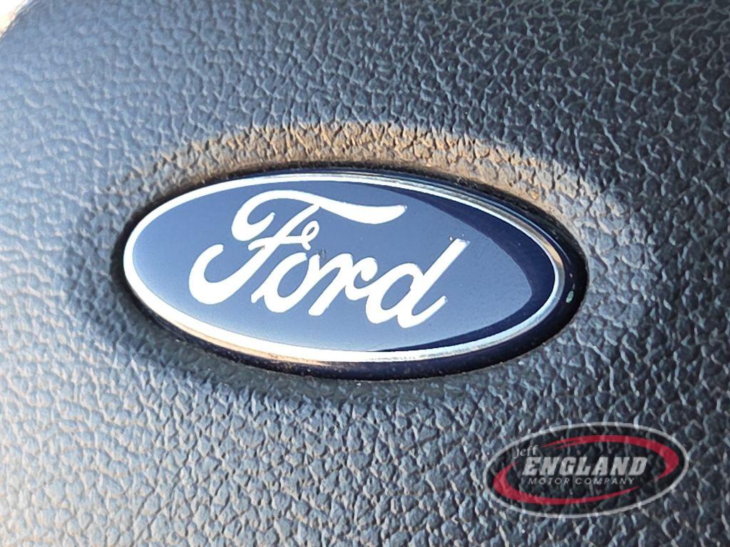2020 Ford F-350 Lariat photo 22