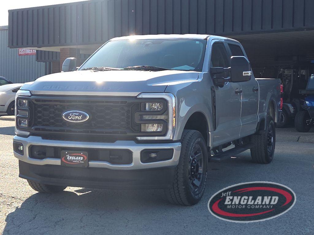 2024 Ford F-250 photo 3