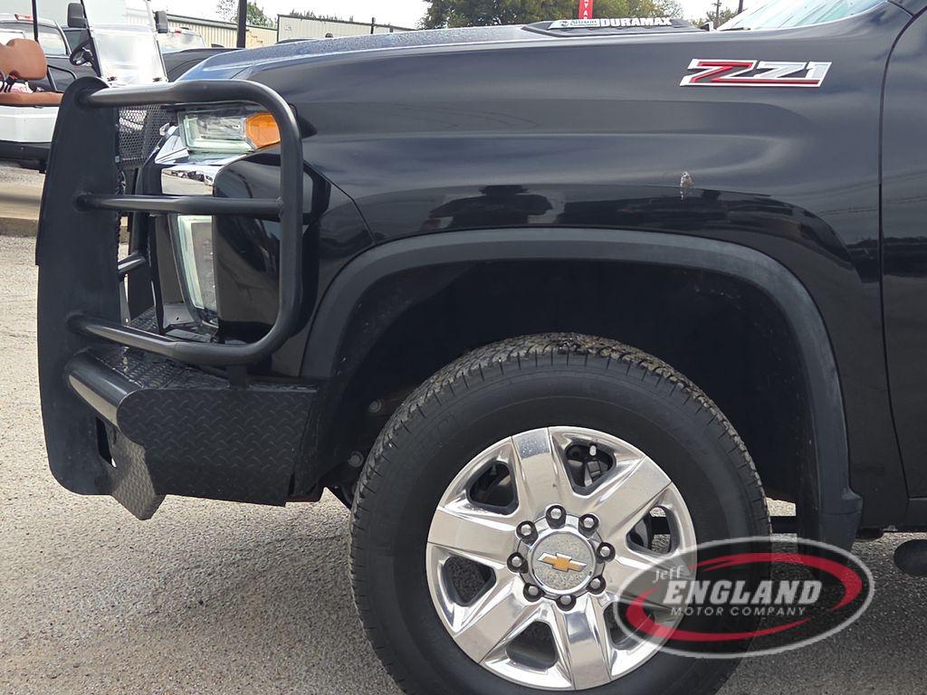 2022 Chevrolet Silverado 3500HD LTZ photo 4