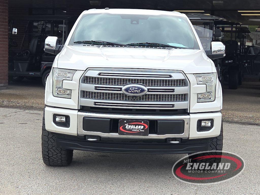 2017 Ford F-150 Platinum photo 2