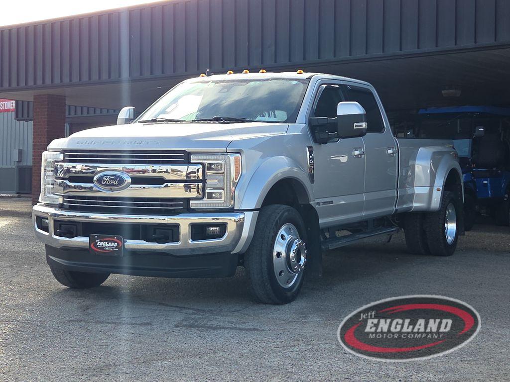 2019 Ford F-450 Lariat photo 3