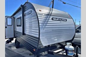 New 2025 Sunset Park RV Sun Lite LTD 19RK Photo