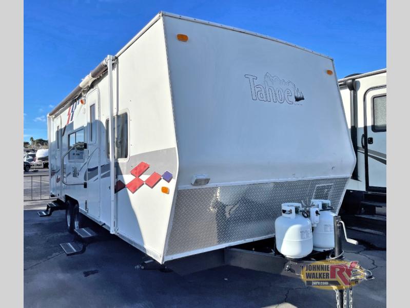 2004 Thor California Tahoe 23FB at Johnnie Walker RV