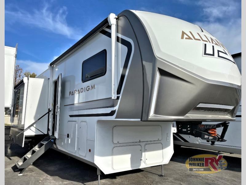 2025 Alliance RV Paradigm 395DS at Johnnie Walker RV