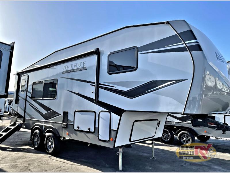 Alliance Valor RV