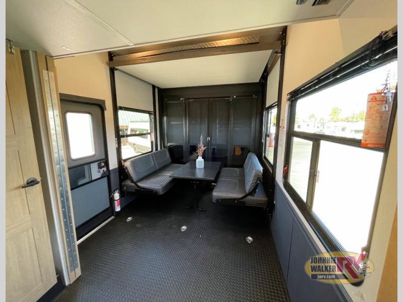 New 2025 Heartland Cyclone 4008 Toy Hauler Fifth Wheel at Johnnie