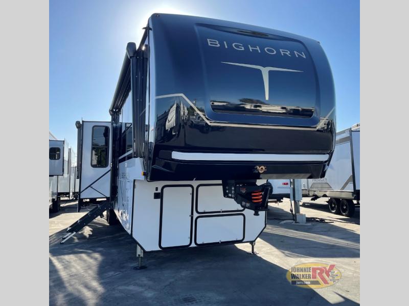 2025 Heartland Bighorn 392DS at Johnnie Walker RV