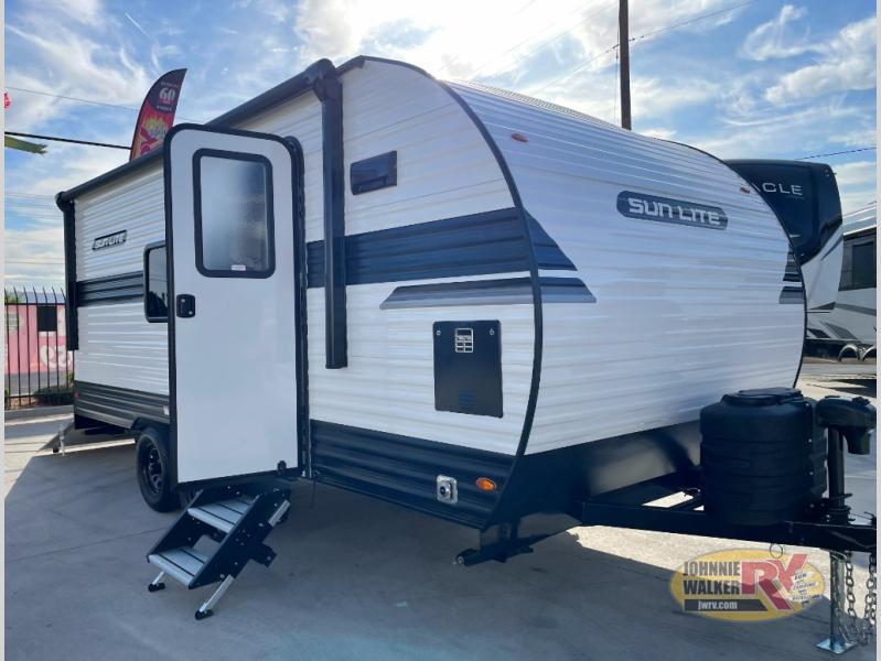 2025 Sunset Park RV Sun Lite 21TH at Johnnie Walker RV