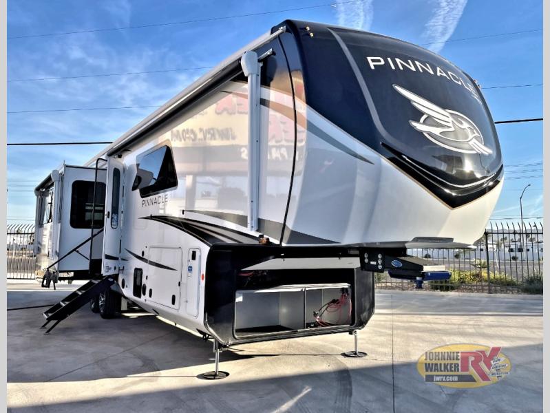 New 2024 Jayco Pinnacle 36FBTS Fifth Wheel at Johnnie Walker RV Sales