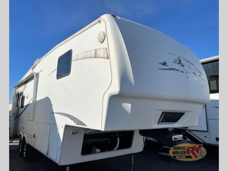 2008 Keystone RV Montana 295RLS at Johnnie Walker RV