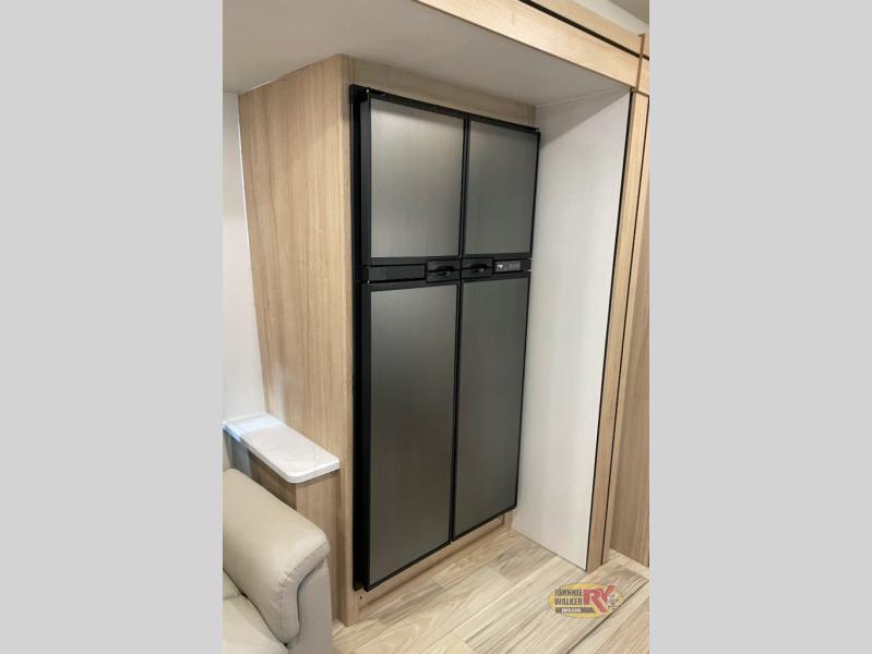 Voyage/3235FK/2025 image-12