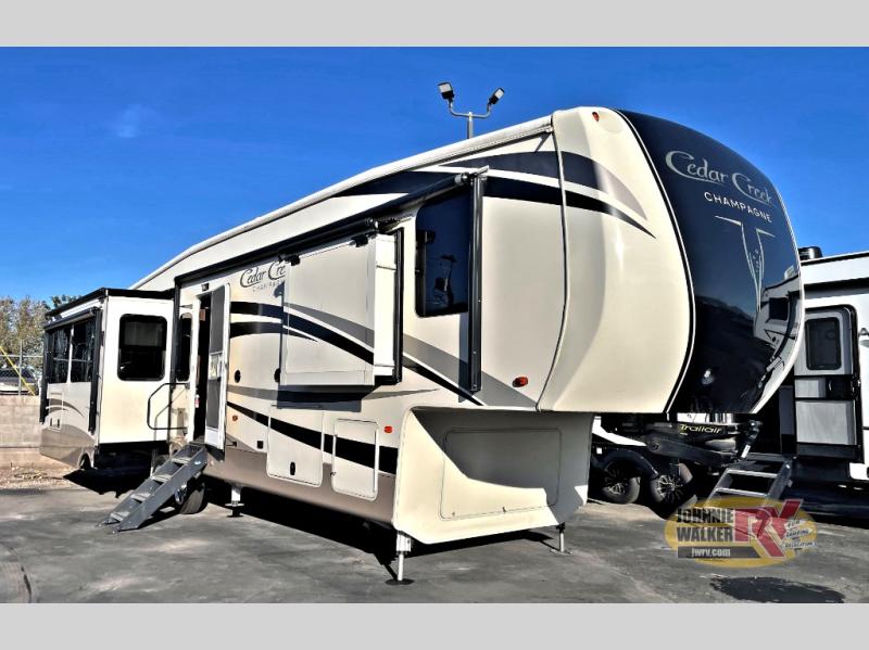 2017 Forest River RV Cedar Creek Champagne Edition 38ERK at Johnnie Walker RV