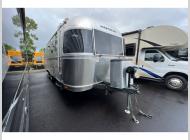 Used 2015 Airstream RV Flying Cloud 25FB Twin image