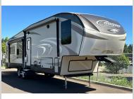 Used 2018 Keystone RV Cougar 333MKS image