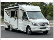 Used 2015 Leisure Travel Unity U24MB image