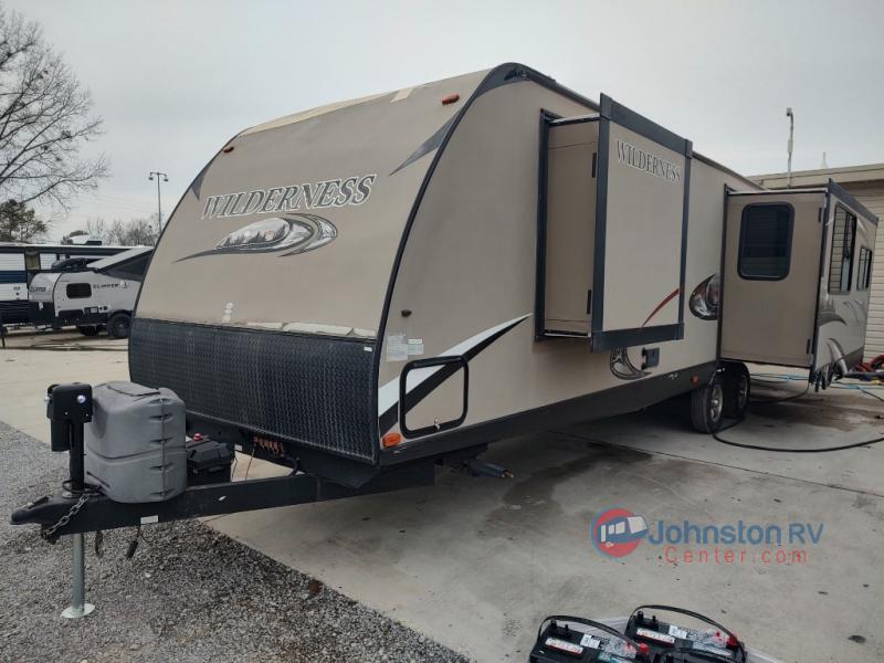 Used 2015 Heartland Wilderness 3175RE Travel Trailer at Johnston RV ...