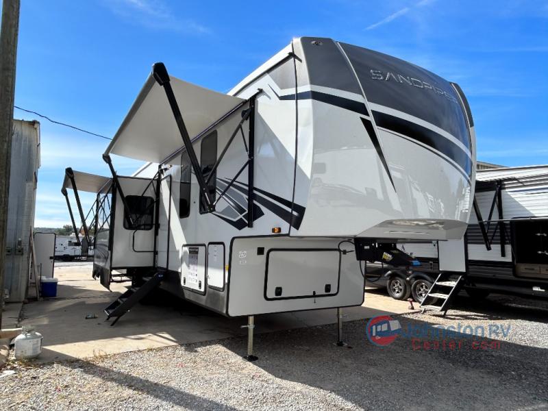 New 2024 Forest River RV Sandpiper 4002FB Fifth Wheel at Johnston RV