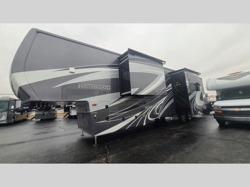 RV Redwood