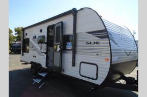 New 2025 Jayco Jay Flight SLX 210QB Photo