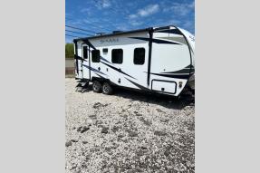 Used 2019 Palomino SolAire Ultra Lite 205SS Photo