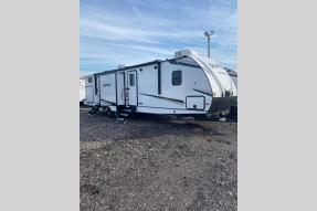 New 2024 CrossRoads RV Sunset Trail SS331BH Photo