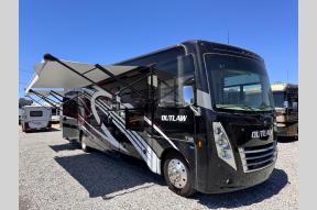 Used 2023 Thor Motor Coach Outlaw 38KB Photo