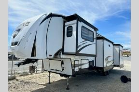 Used 2021 Forest River RV Sabre 37FLH Photo